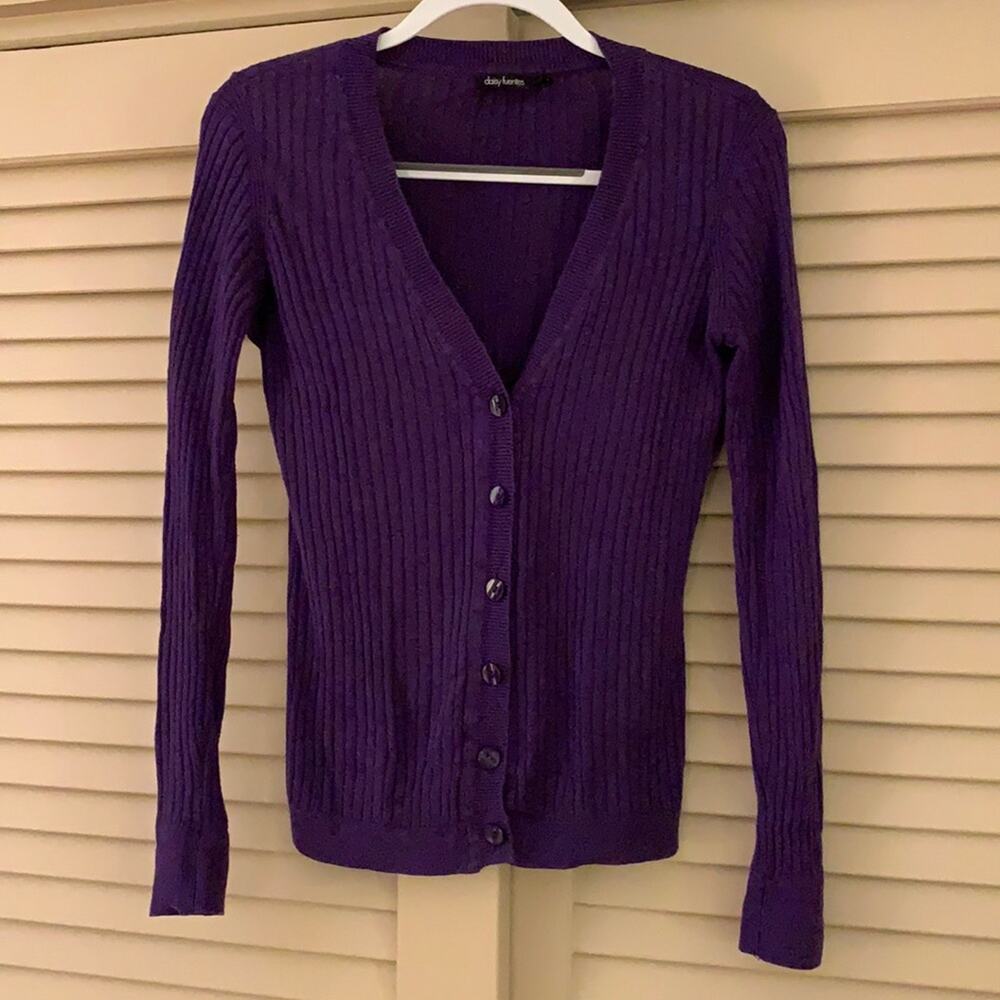Purple‎ Daisy Fuentes cardigan